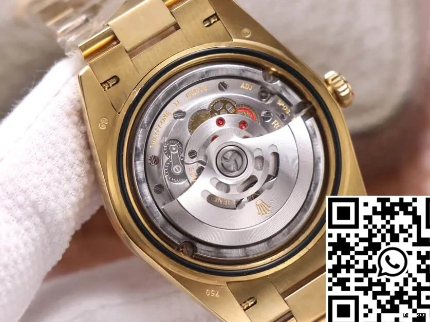 Gold Date Diamond Yellow Factory Day Rolex 40MM EW 0115